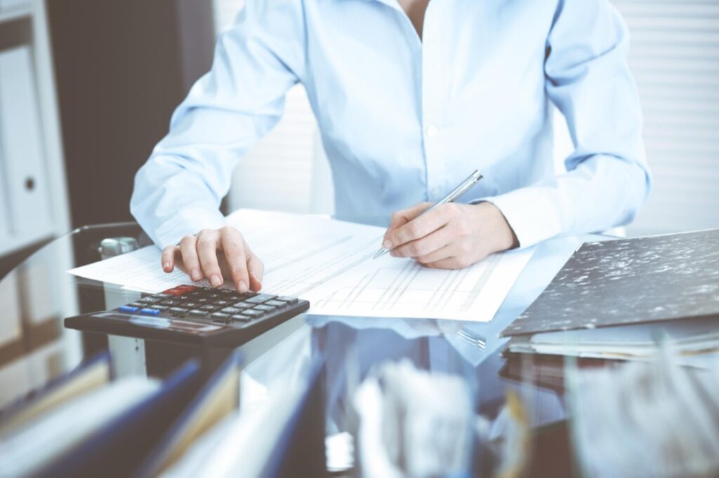 W dzisiejszych czasach, kiedy każdy błąd może prowadzić do poważnych konsekwencji finansowych, ubezpieczenie odpowiedzialności cywilnej w sektorze księgowym staje się nie tylko opcją, ale często koniecznością