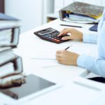 Mikroskopowe leczenie kanałowe – nowoczesna technika ratowania zębów